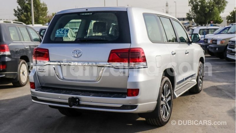 Big with watermark toyota land cruiser arusha import dubai 8786