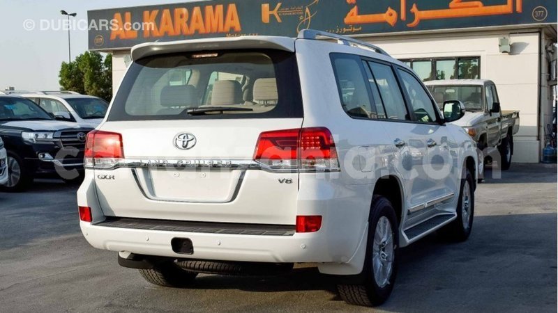 Big with watermark toyota land cruiser arusha import dubai 8788