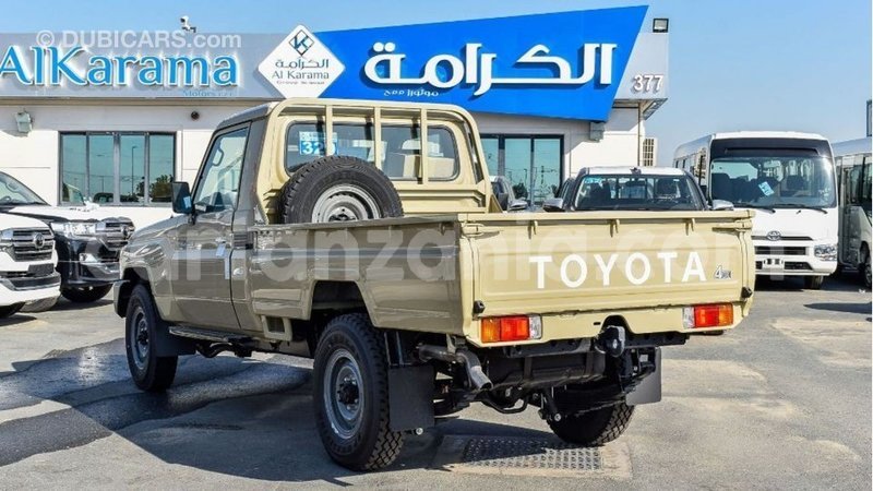 Big with watermark toyota land cruiser arusha import dubai 8790