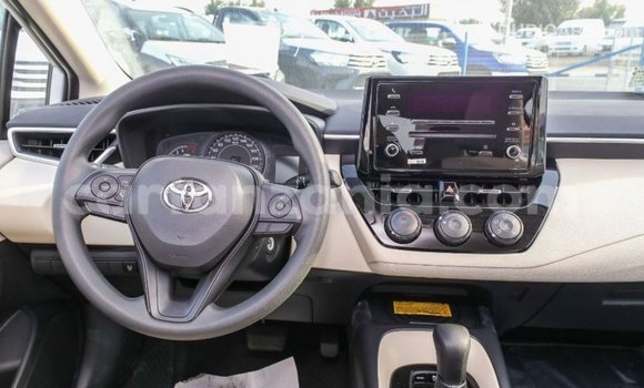 Buy Import Toyota Corolla White Car in Import - Dubai in Arusha Buy Import Toyota Corolla White Car in Import - Dubai in Arusha