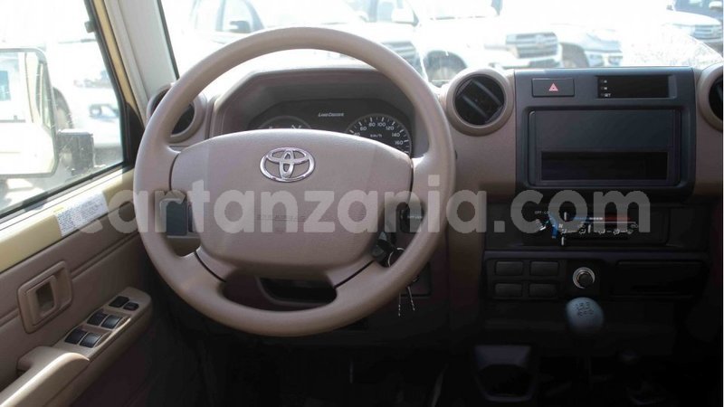 Big with watermark toyota land cruiser arusha import dubai 8793