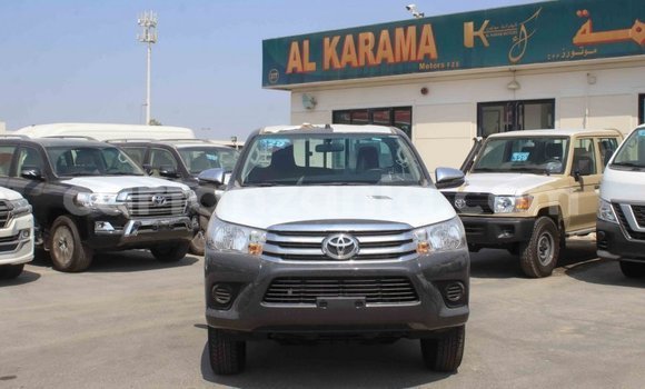 Nunua Imported Toyota Hilux Nyingine Gari ndani ya Import - Dubai nchini Arusha Nunua Imported Toyota Hilux Nyingine Gari ndani ya Import - Dubai nchini Arusha