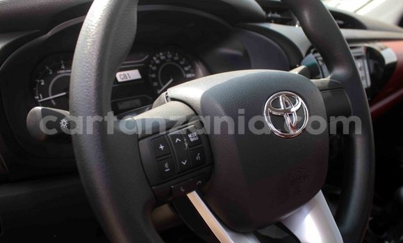 Nunua Imported Toyota Hilux Nyingine Gari ndani ya Import - Dubai nchini Arusha Nunua Imported Toyota Hilux Nyingine Gari ndani ya Import - Dubai nchini Arusha