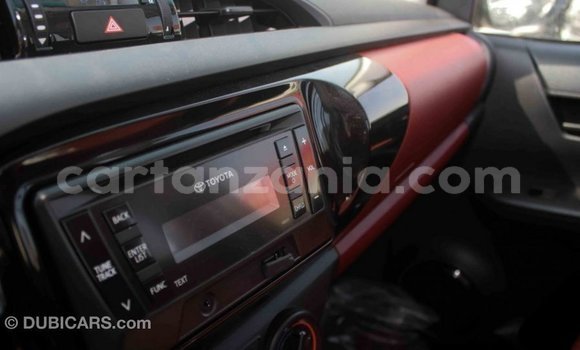 Nunua Imported Toyota Hilux Nyingine Gari ndani ya Import - Dubai nchini Arusha Nunua Imported Toyota Hilux Nyingine Gari ndani ya Import - Dubai nchini Arusha