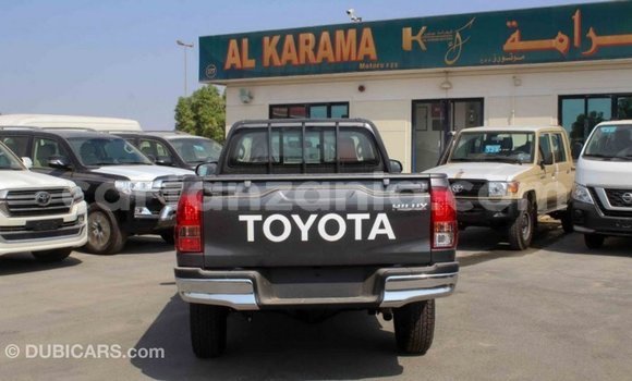 Nunua Imported Toyota Hilux Nyingine Gari ndani ya Import - Dubai nchini Arusha Nunua Imported Toyota Hilux Nyingine Gari ndani ya Import - Dubai nchini Arusha