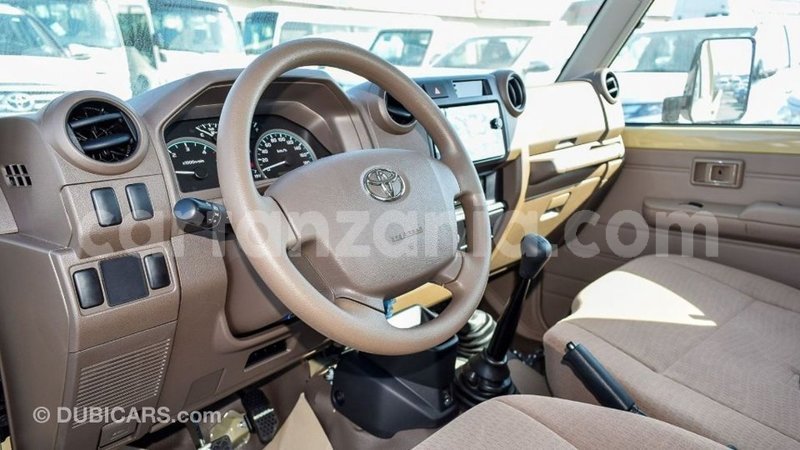 Big with watermark toyota land cruiser arusha import dubai 8797