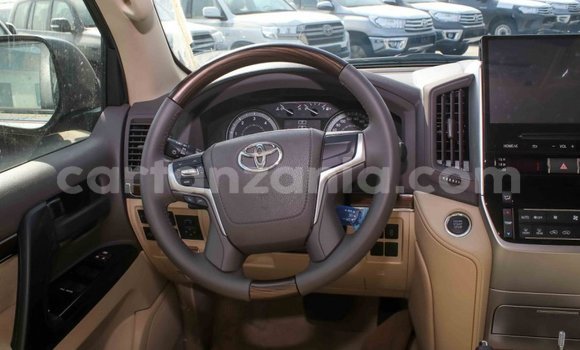 Buy Import Toyota Land Cruiser Black Car in Import - Dubai in Arusha Buy Import Toyota Land Cruiser Black Car in Import - Dubai in Arusha