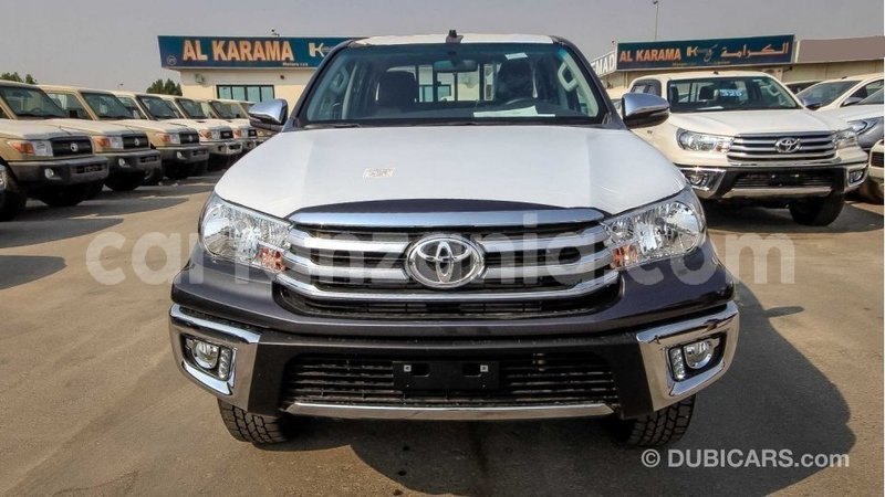 Big with watermark toyota hilux arusha import dubai 8804