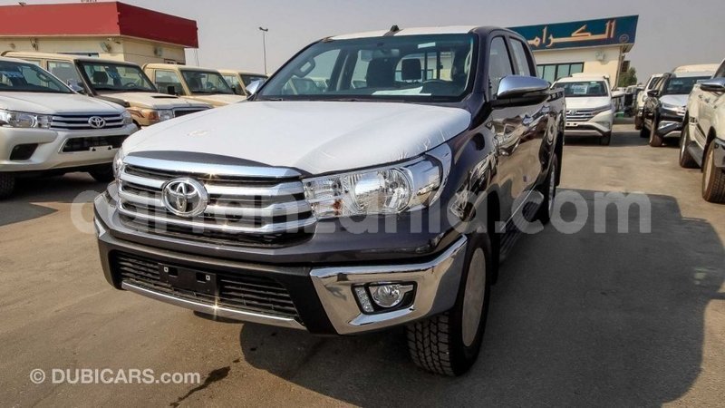 Big with watermark toyota hilux arusha import dubai 8804
