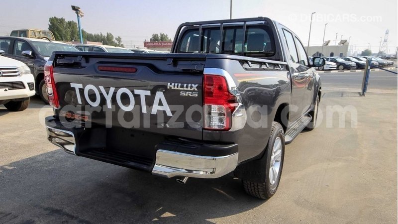Big with watermark toyota hilux arusha import dubai 8804