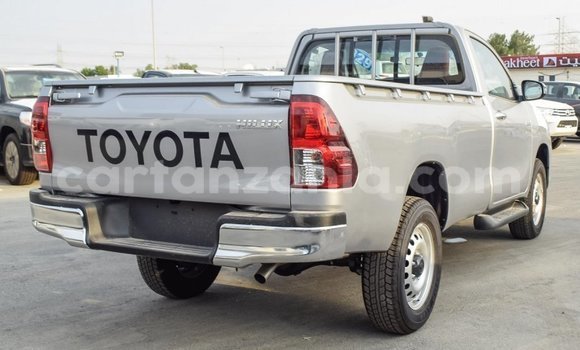 Nunua Imported Toyota Hilux Nyingine Gari ndani ya Import - Dubai nchini Arusha Nunua Imported Toyota Hilux Nyingine Gari ndani ya Import - Dubai nchini Arusha