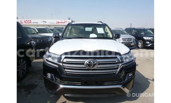 Nunua Imported Toyota Land Cruiser Nyeusi Gari ndani ya Import - Dubai nchini Arusha Nunua Imported Toyota Land Cruiser Nyeusi Gari ndani ya Import - Dubai nchini Arusha