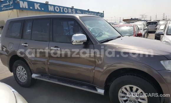 Buy Import Mitsubishi Pajero Brown Car in Import - Dubai in Arusha Buy Import Mitsubishi Pajero Brown Car in Import - Dubai in Arusha