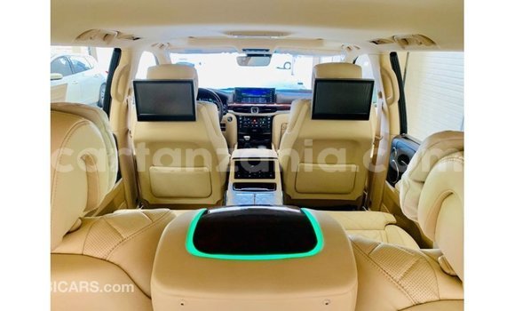 Nunua Imported Lexus LX Nyeusi Gari ndani ya Import - Dubai nchini Arusha Nunua Imported Lexus LX Nyeusi Gari ndani ya Import - Dubai nchini Arusha
