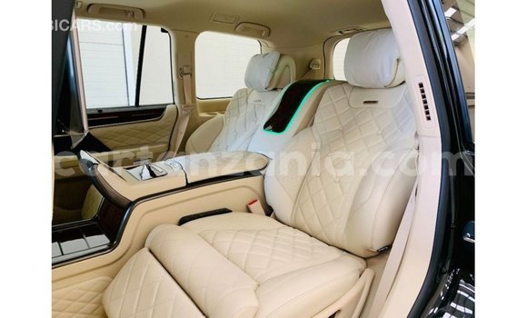 Nunua Imported Lexus LX Nyeusi Gari ndani ya Import - Dubai nchini Arusha Nunua Imported Lexus LX Nyeusi Gari ndani ya Import - Dubai nchini Arusha