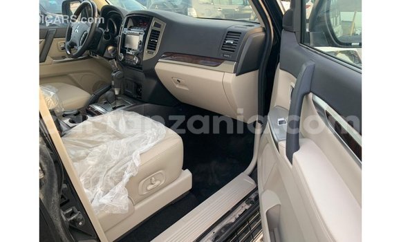 Buy Import Mitsubishi Pajero Black Car in Import - Dubai in Arusha Buy Import Mitsubishi Pajero Black Car in Import - Dubai in Arusha