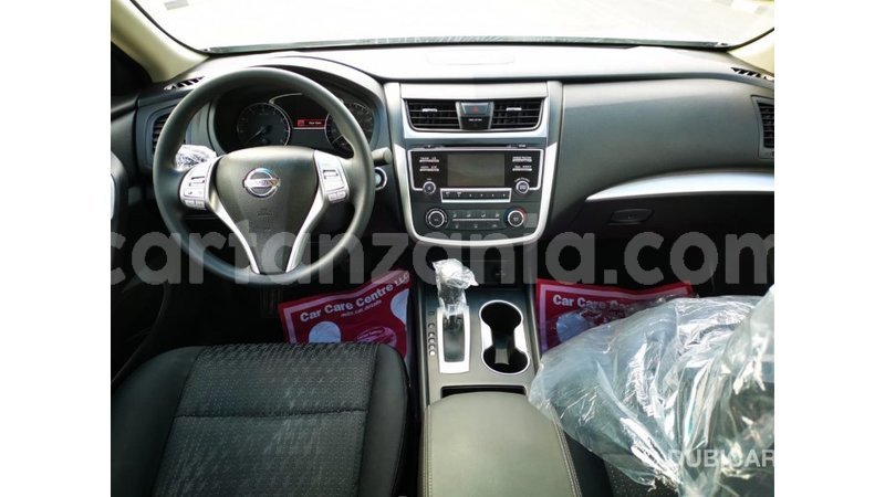 Big with watermark nissan altima arusha import dubai 8849