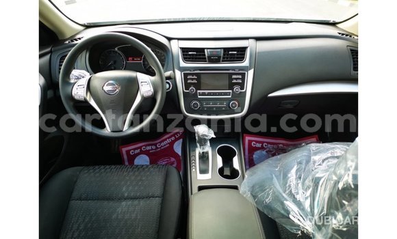 Nunua Imported Nissan Altima Nyeupe Gari ndani ya Import - Dubai nchini Arusha Nunua Imported Nissan Altima Nyeupe Gari ndani ya Import - Dubai nchini Arusha