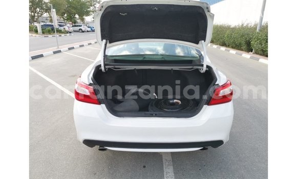 Nunua Imported Nissan Altima Nyeupe Gari ndani ya Import - Dubai nchini Arusha Nunua Imported Nissan Altima Nyeupe Gari ndani ya Import - Dubai nchini Arusha