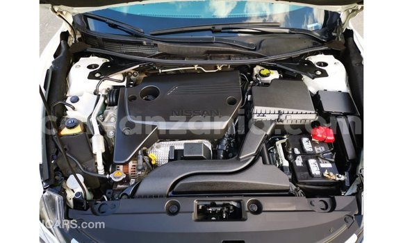 Nunua Imported Nissan Altima Nyeupe Gari ndani ya Import - Dubai nchini Arusha Nunua Imported Nissan Altima Nyeupe Gari ndani ya Import - Dubai nchini Arusha