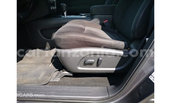 Nunua Imported Nissan Pathfinder Nyingine Gari ndani ya Import - Dubai nchini Arusha Nunua Imported Nissan Pathfinder Nyingine Gari ndani ya Import - Dubai nchini Arusha