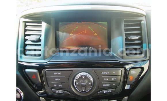 Nunua Imported Nissan Pathfinder Nyingine Gari ndani ya Import - Dubai nchini Arusha Nunua Imported Nissan Pathfinder Nyingine Gari ndani ya Import - Dubai nchini Arusha
