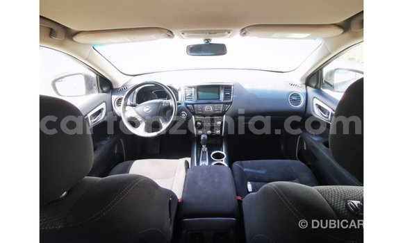 Nunua Imported Nissan Pathfinder Nyingine Gari ndani ya Import - Dubai nchini Arusha Nunua Imported Nissan Pathfinder Nyingine Gari ndani ya Import - Dubai nchini Arusha