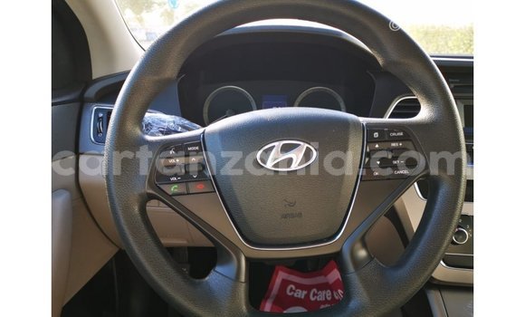 Nunua Imported Hyundai Sonata Nyeupe Gari ndani ya Import - Dubai nchini Arusha Nunua Imported Hyundai Sonata Nyeupe Gari ndani ya Import - Dubai nchini Arusha