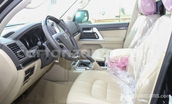 Nunua Imported Toyota Land Cruiser Nyeusi Gari ndani ya Import - Dubai nchini Arusha Nunua Imported Toyota Land Cruiser Nyeusi Gari ndani ya Import - Dubai nchini Arusha