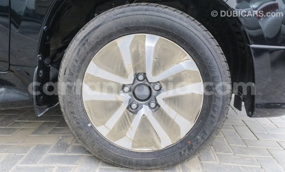 Nunua Imported Toyota Land Cruiser Nyeusi Gari ndani ya Import - Dubai nchini Arusha Nunua Imported Toyota Land Cruiser Nyeusi Gari ndani ya Import - Dubai nchini Arusha