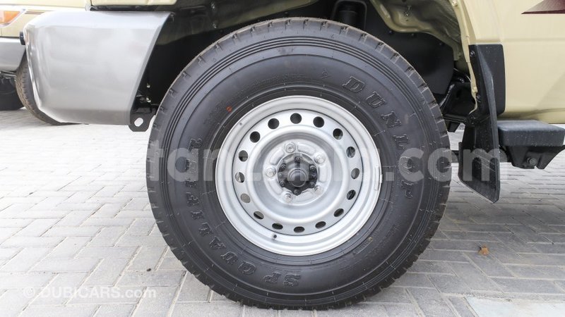 Big with watermark toyota land cruiser arusha import dubai 8856