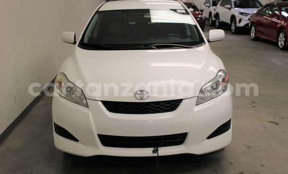 Buy Used Toyota Matrix White Car in Arusha in Arusha Buy Used Toyota Matrix White Car in Arusha in Arusha