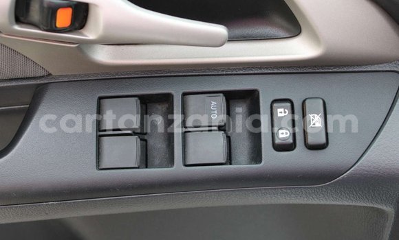 Buy Used Toyota Matrix White Car in Arusha in Arusha Buy Used Toyota Matrix White Car in Arusha in Arusha