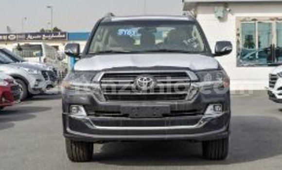 Buy Import Toyota Land Cruiser Other Car in Import - Dubai in Arusha Buy Import Toyota Land Cruiser Other Car in Import - Dubai in Arusha
