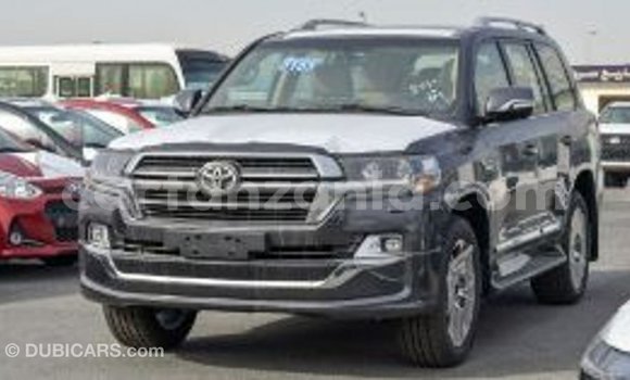 Buy Import Toyota Land Cruiser Other Car in Import - Dubai in Arusha Buy Import Toyota Land Cruiser Other Car in Import - Dubai in Arusha