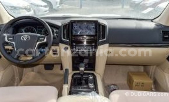 Buy Import Toyota Land Cruiser Other Car in Import - Dubai in Arusha Buy Import Toyota Land Cruiser Other Car in Import - Dubai in Arusha