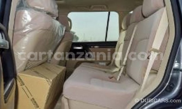 Buy Import Toyota Land Cruiser Other Car in Import - Dubai in Arusha Buy Import Toyota Land Cruiser Other Car in Import - Dubai in Arusha