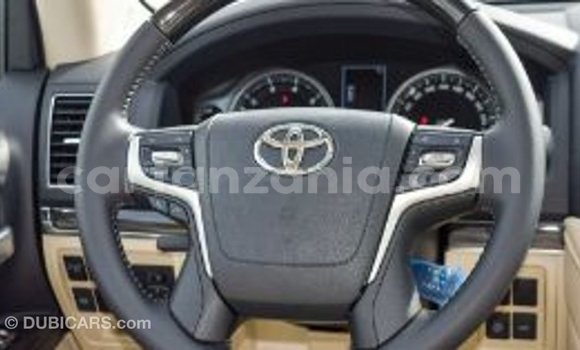 Buy Import Toyota Land Cruiser Other Car in Import - Dubai in Arusha Buy Import Toyota Land Cruiser Other Car in Import - Dubai in Arusha