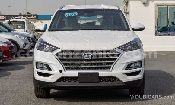 Buy Import Hyundai Tucson White Car in Import - Dubai in Arusha Buy Import Hyundai Tucson White Car in Import - Dubai in Arusha