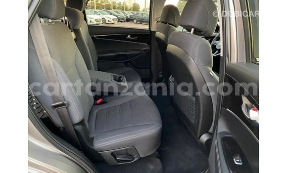 Nunua Imported Kia Sorento Nyingine Gari ndani ya Import - Dubai nchini Arusha Nunua Imported Kia Sorento Nyingine Gari ndani ya Import - Dubai nchini Arusha