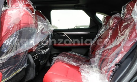 Nunua Imported Lexus RX 300 Nyeupe Gari ndani ya Import - Dubai nchini Arusha Nunua Imported Lexus RX 300 Nyeupe Gari ndani ya Import - Dubai nchini Arusha