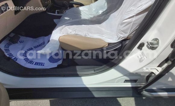 Nunua Imported Mitsubishi Outlander Nyeupe Gari ndani ya Import - Dubai nchini Arusha Nunua Imported Mitsubishi Outlander Nyeupe Gari ndani ya Import - Dubai nchini Arusha