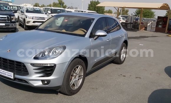 Buy Import Porsche Macan Other Car in Import - Dubai in Arusha Buy Import Porsche Macan Other Car in Import - Dubai in Arusha