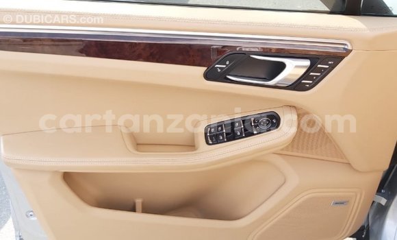 Buy Import Porsche Macan Other Car in Import - Dubai in Arusha Buy Import Porsche Macan Other Car in Import - Dubai in Arusha