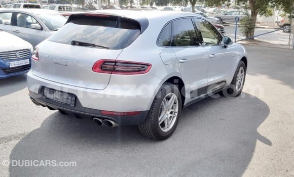Buy Import Porsche Macan Other Car in Import - Dubai in Arusha Buy Import Porsche Macan Other Car in Import - Dubai in Arusha