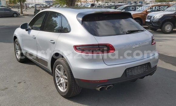 Buy Import Porsche Macan Other Car in Import - Dubai in Arusha Buy Import Porsche Macan Other Car in Import - Dubai in Arusha