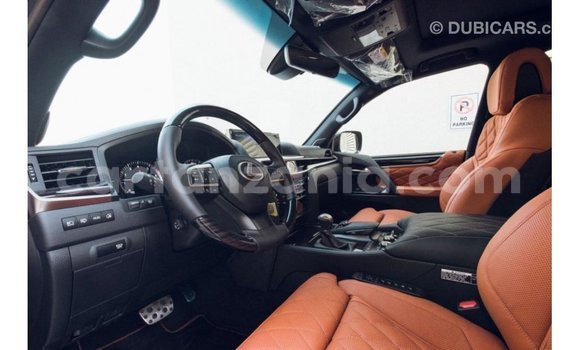 Nunua Imported Lexus LX Nyeusi Gari ndani ya Import - Dubai nchini Arusha Nunua Imported Lexus LX Nyeusi Gari ndani ya Import - Dubai nchini Arusha