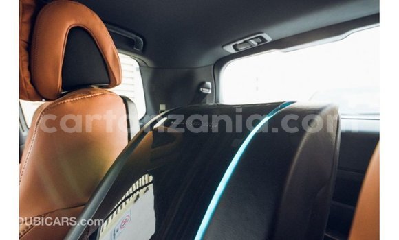 Nunua Imported Lexus LX Nyeusi Gari ndani ya Import - Dubai nchini Arusha Nunua Imported Lexus LX Nyeusi Gari ndani ya Import - Dubai nchini Arusha