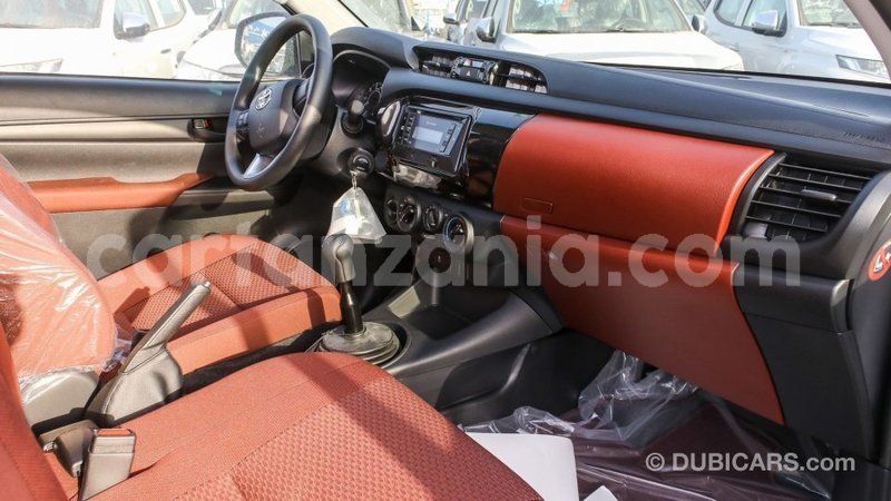 Big with watermark toyota hilux arusha import dubai 8905