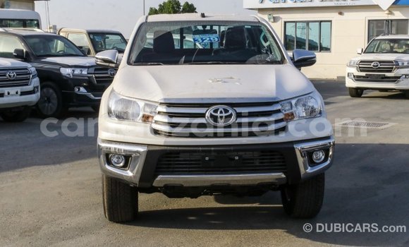 Buy Import Toyota Hilux White Car in Import - Dubai in Arusha Buy Import Toyota Hilux White Car in Import - Dubai in Arusha